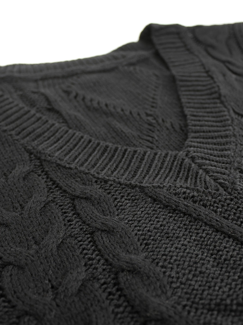 Luella – Chunky Cable-Stitch Pullover Vest for Women
