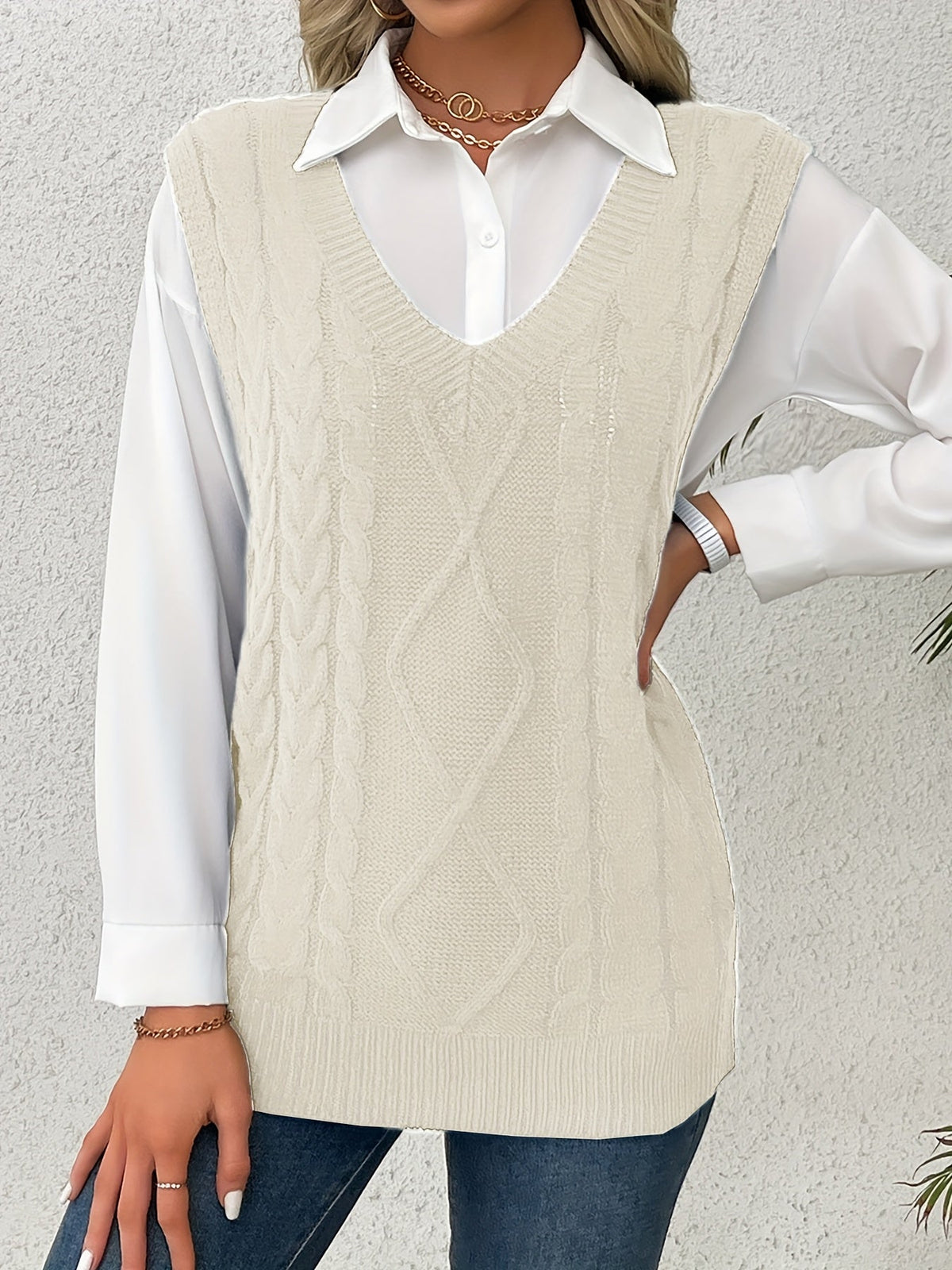 Luella – Chunky Cable-Stitch Pullover Vest for Women