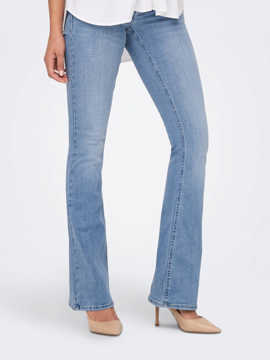 Sharon – Wide-Leg Trouser Jeans with Pressed Crease for Women