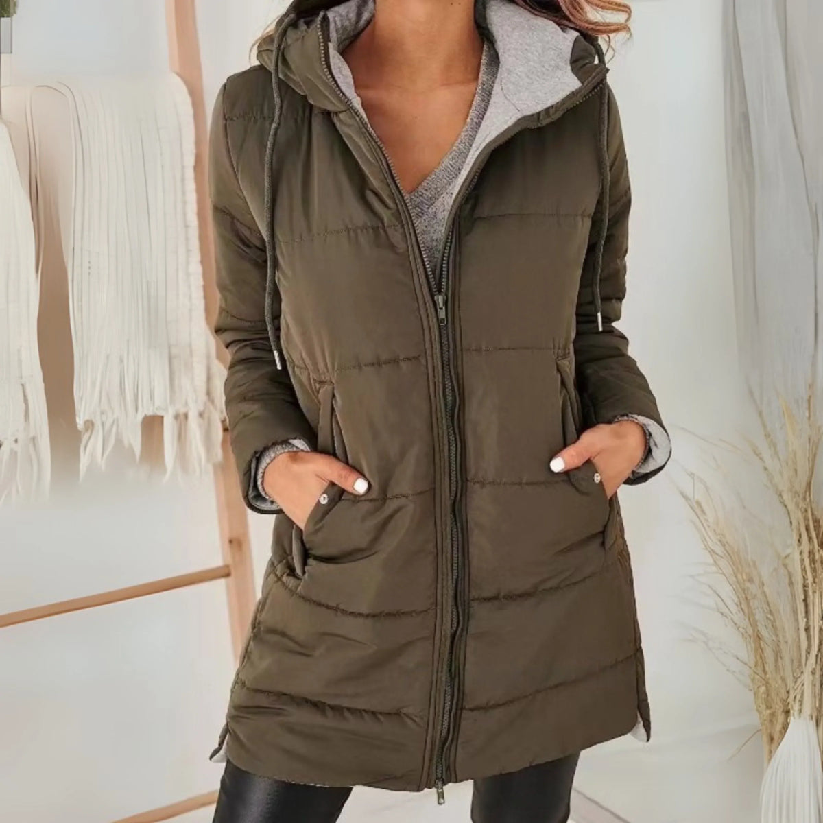 Alexa – Women's Padded Zip-Up Winter Coat with Hood