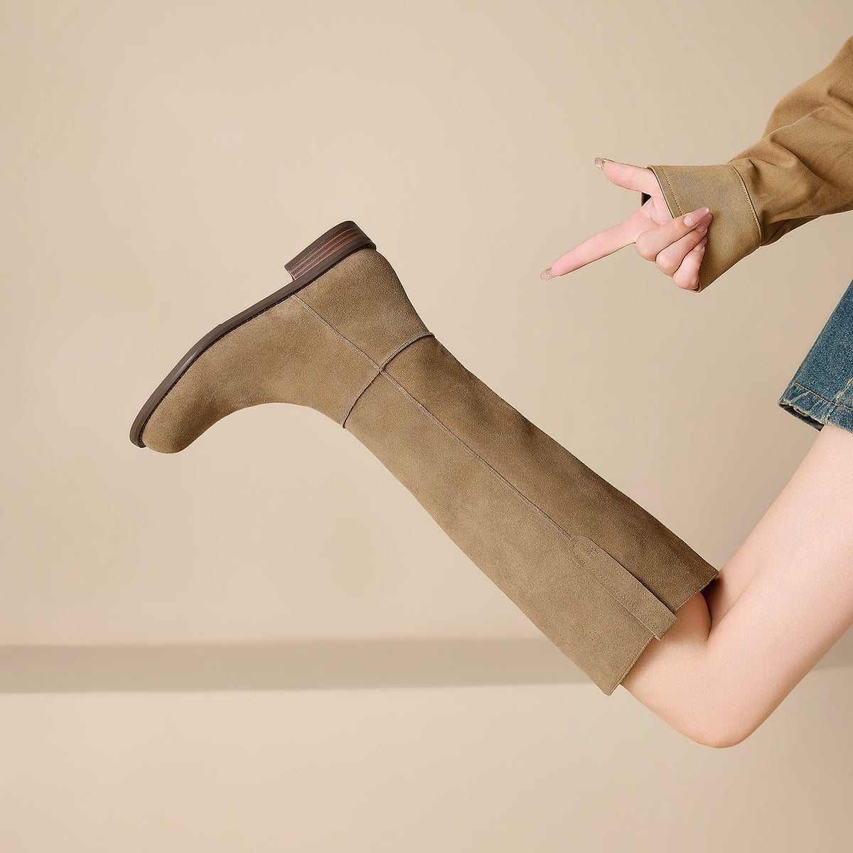 Aveline – Women's Low Heel Round-Toe Knee-High Boots