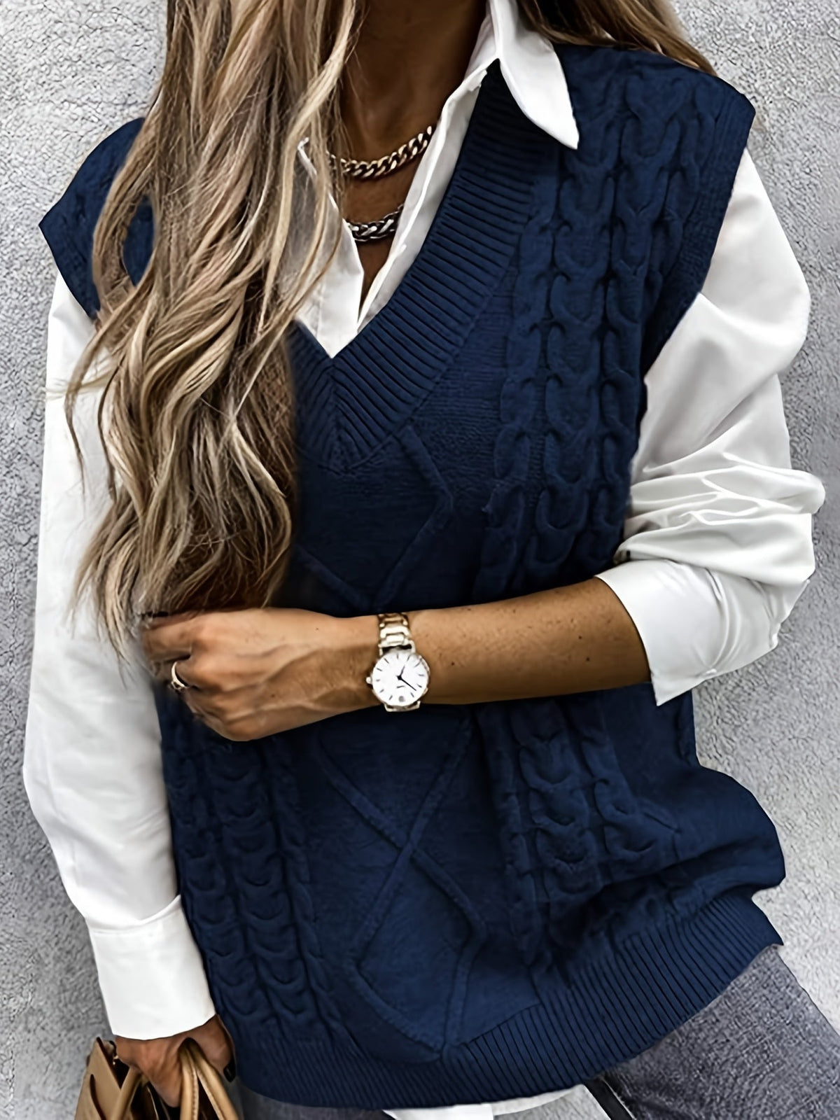 Luella – Chunky Cable-Stitch Pullover Vest for Women