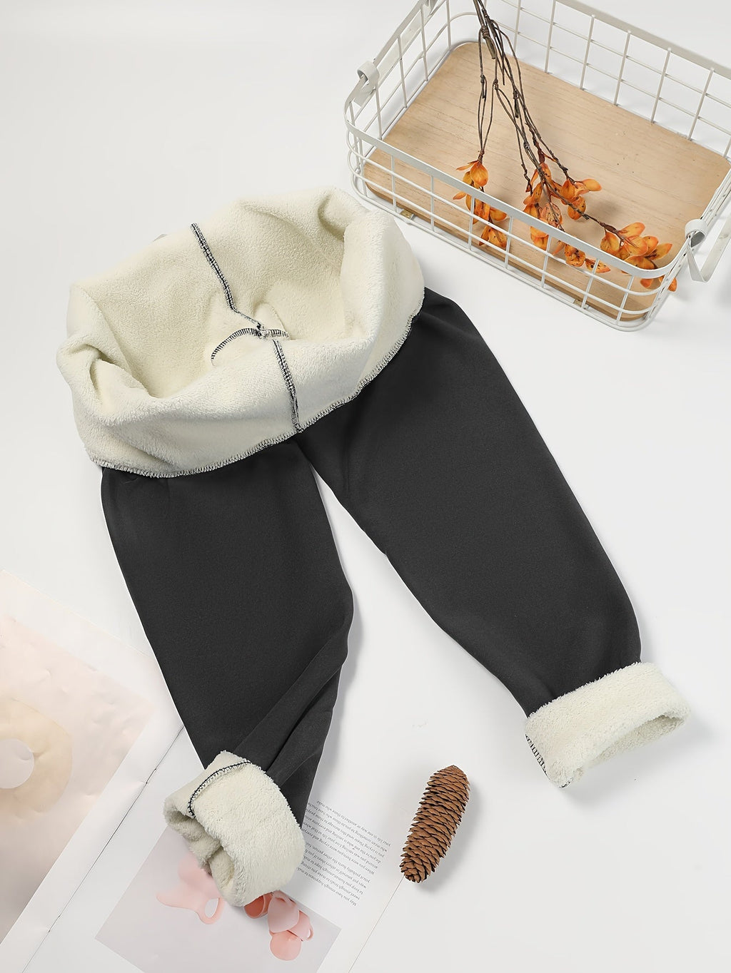 Deborah – Plush-Lined Leggings with Wide Waistband for Women
