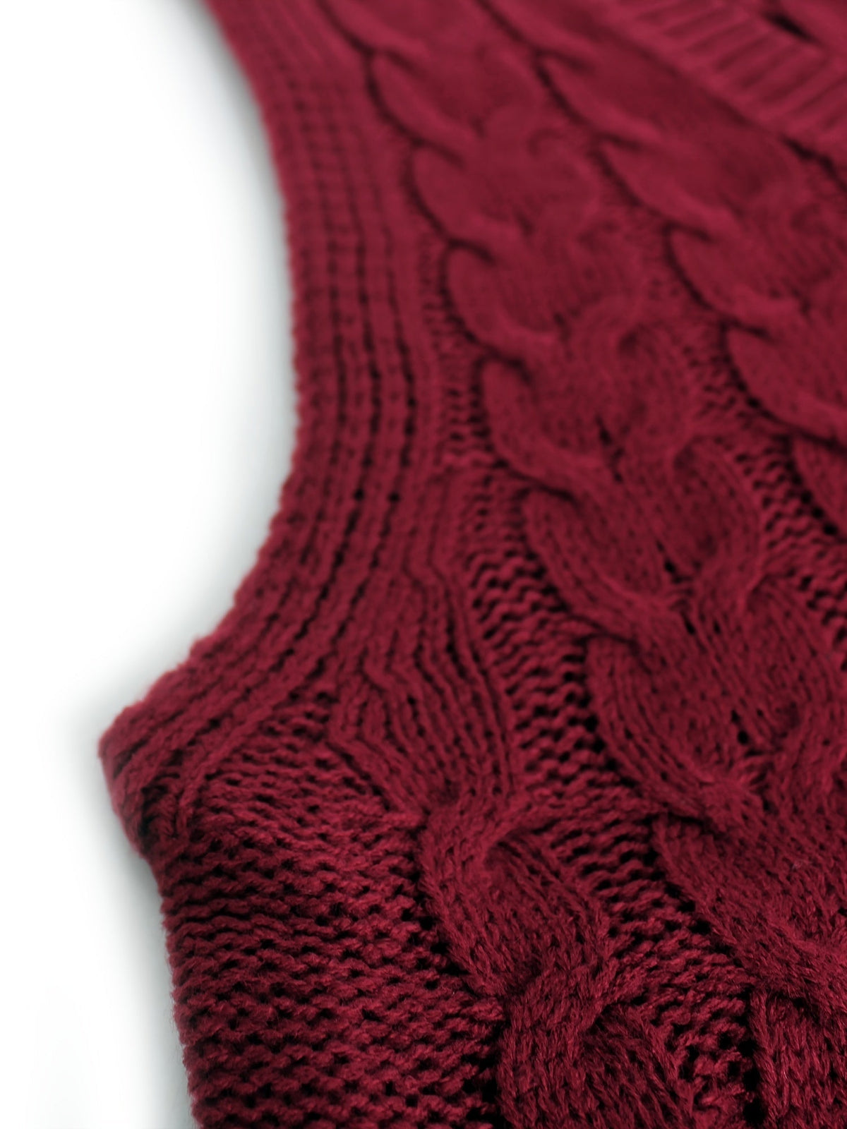 Luella – Chunky Cable-Stitch Pullover Vest for Women
