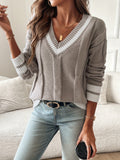 Lyla – Women's Preppy Contrast Trim Pullover Sweater