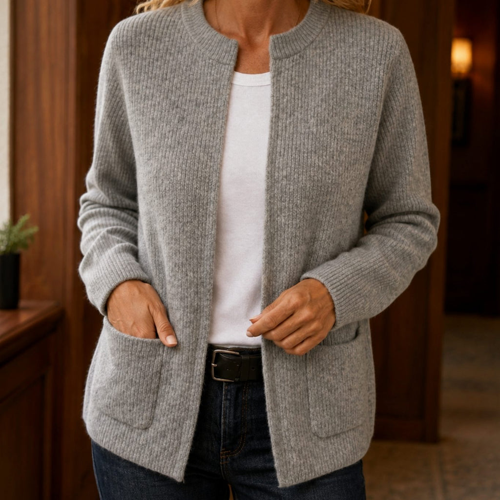 Solange – Oversized Ribbed Cardigan with Patch Pockets for Women