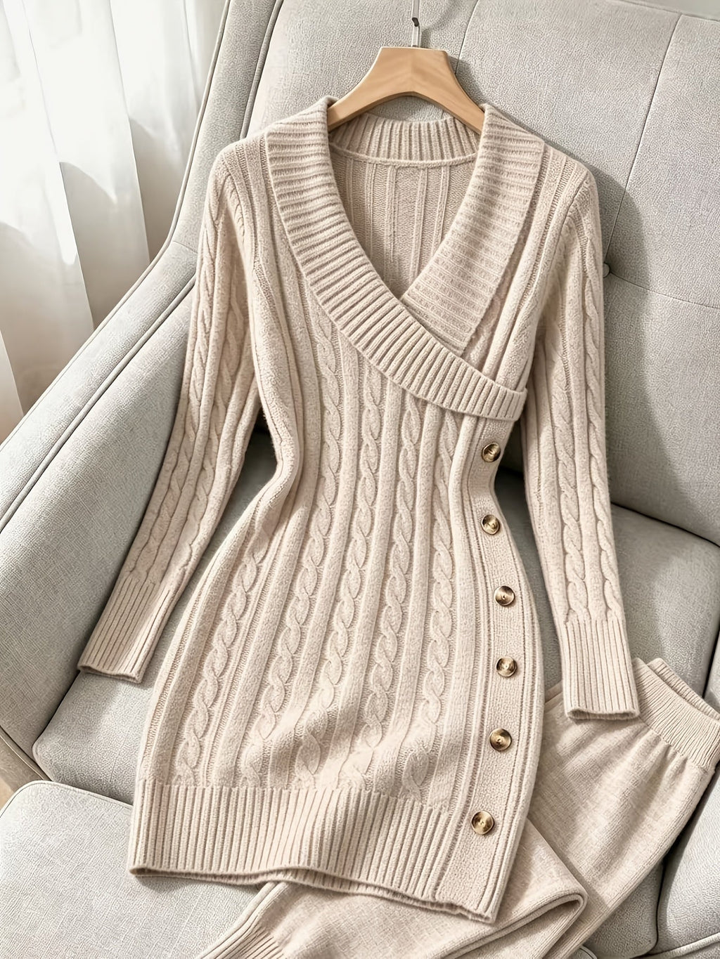 Zoey – Women's Bodycon Sweater Dress with V-Neck Shawl Collar